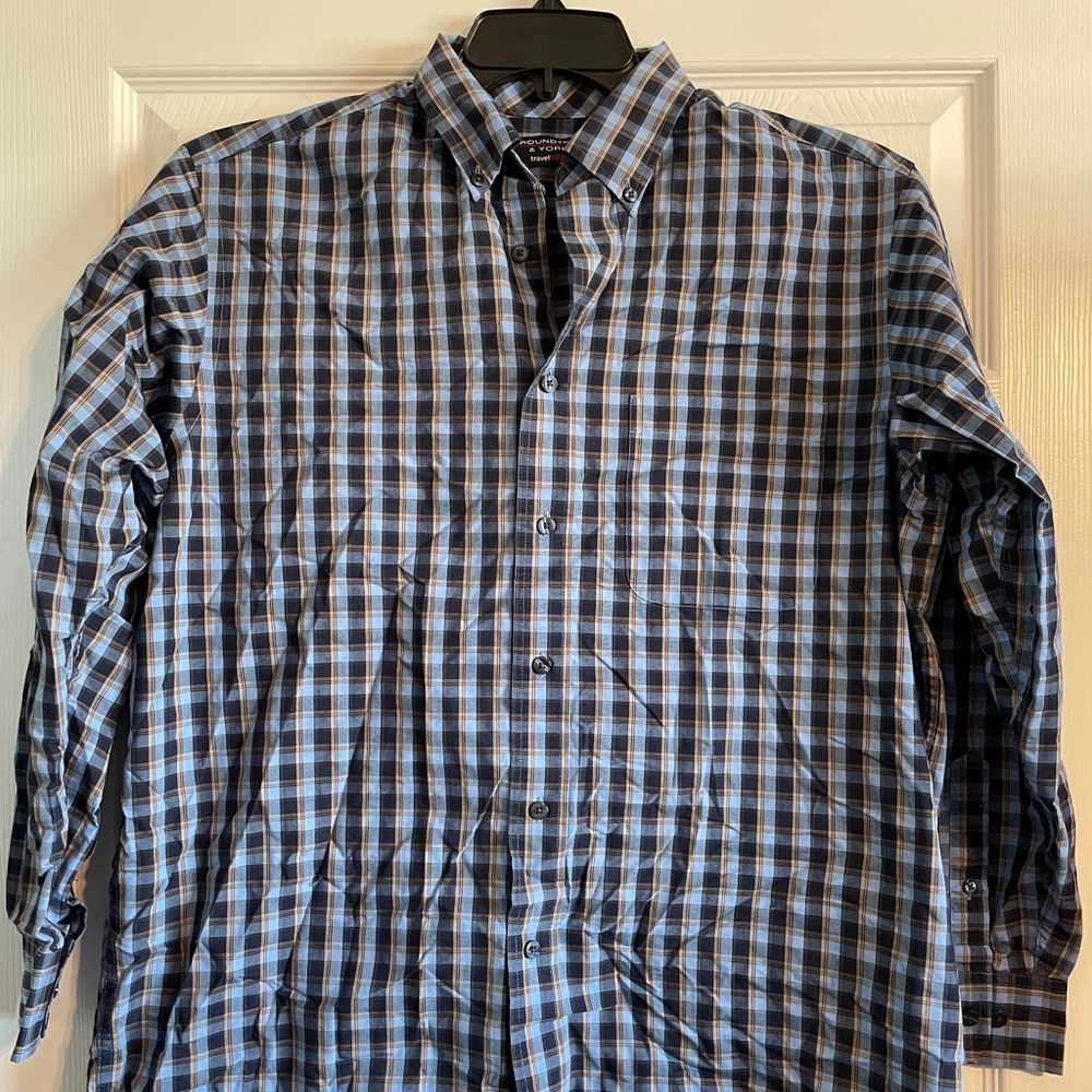 Plaid Roundtree & Yorke dress shirt